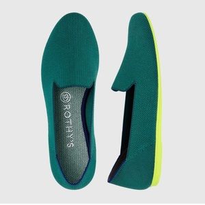 Retired Jade Rothys loafers